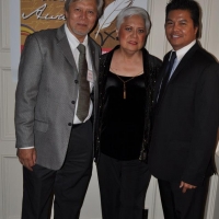 557835_388864881185306_920076355_n